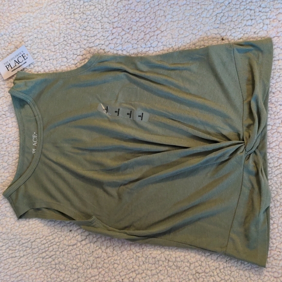 Green tank top - size small 5/6 - Picture 1 of 1